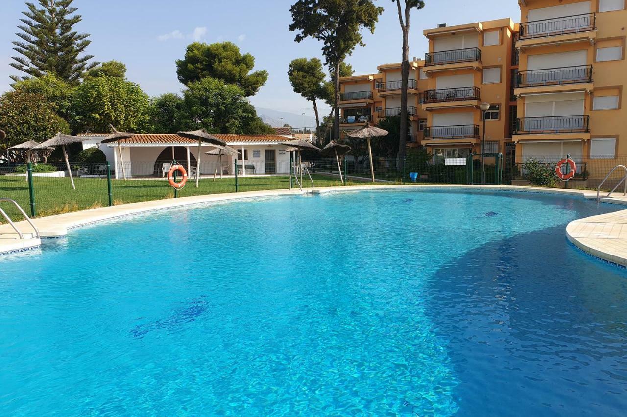 Playa Bella 2-1B Apartment Estepona Bagian luar foto