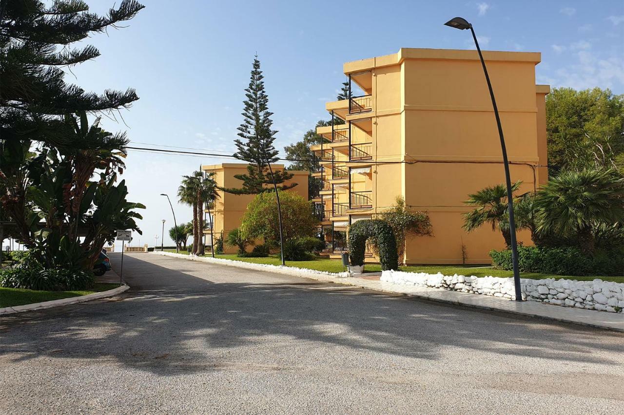 Playa Bella 2-1B Apartment Estepona Bagian luar foto