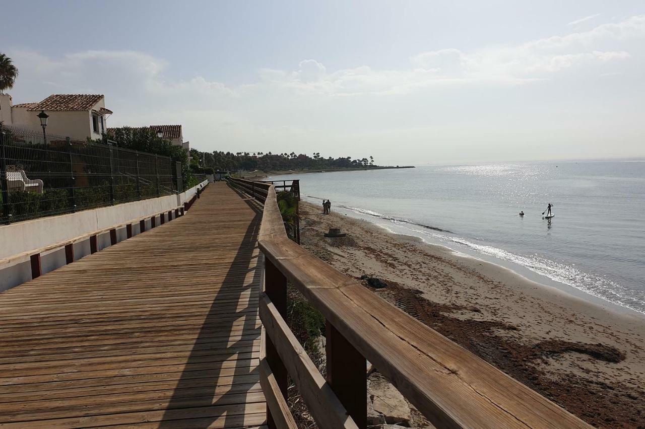 Playa Bella 2-1B Apartment Estepona Bagian luar foto